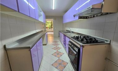 Apartamento en Venta Laureles