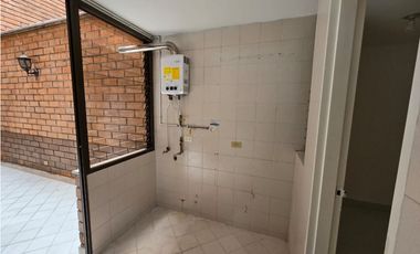 Apartamento en Venta Laureles