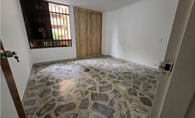 Apartamento en Venta Laureles