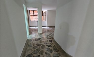 Apartamento en Venta Laureles