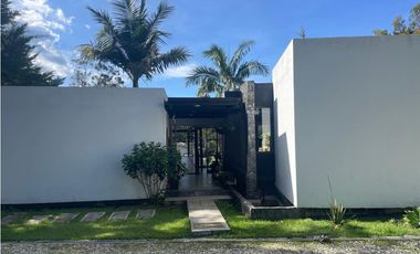 Casa en Arriendo Amoblada en Rionegro vía La Ceja