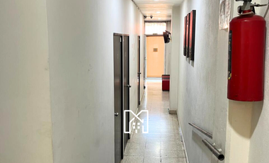Local Comercial ideal para laboratorio o farmacia, Zona de Hospitales