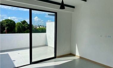 Casa nueva de tres pisos en venta Barrio Las Mercedes Palmira Valle