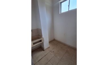 *Venta de casa lote o bodega en San Francisco, Copacabana