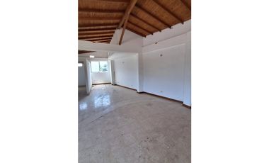 *Venta de casa lote o bodega en San Francisco, Copacabana