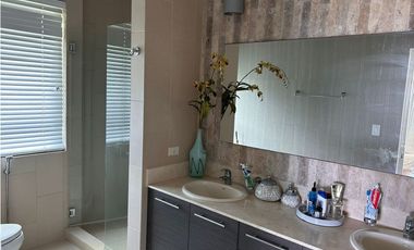 COCLE / BIJAO BEACH  / 210 M2 / AMOBLADO / BALCON / FRENTE AL MAR