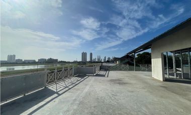 Local en alquiler Parkingsite - Ciudad Deportiva (YM)