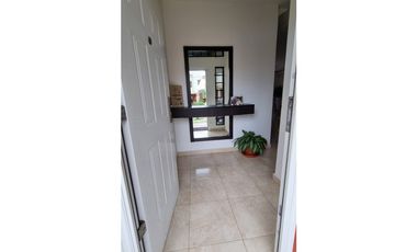 LAS CUMBRES / PH VISTAS DEL LAGO / 3 HABITACI. / 267m2 / TERRAZA / YG