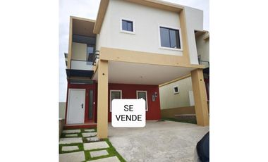 LAS CUMBRES / PH VISTAS DEL LAGO / 3 HABITACI. / 267m2 / TERRAZA / YG