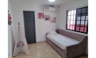 LAS CUMBRES / PH VISTAS DEL LAGO / 3 HABITACI. / 267m2 / TERRAZA / YG