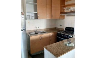 ALQUILER APARTAMENTO METRO VA CIMCUENTENERAIO VV