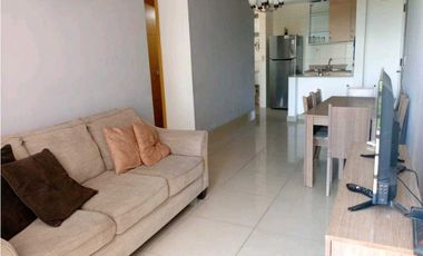 ALQUILER APARTAMENTO METRO VA CIMCUENTENERAIO VV