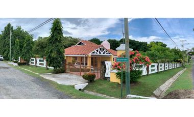 VENTA  EN CORONADO, $ 380,000 UN LUGAR PARA VIVIR DE VACACIONES