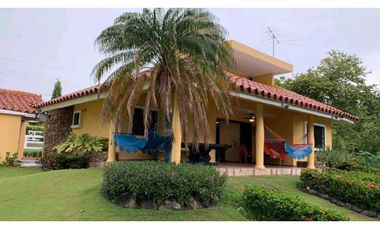 VENTA  EN CORONADO, $ 380,000 UN LUGAR PARA VIVIR DE VACACIONES