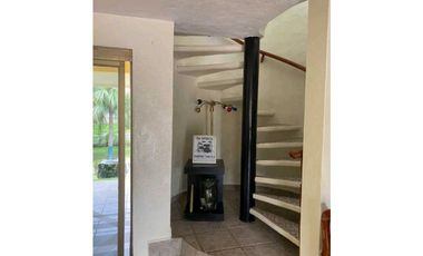 VENTA  EN CORONADO, $ 380,000 UN LUGAR PARA VIVIR DE VACACIONES