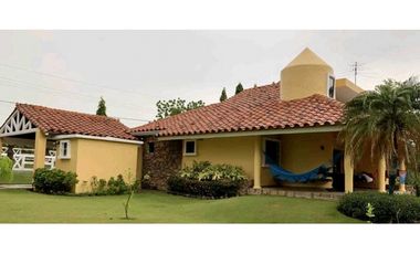 VENTA  EN CORONADO, $ 380,000 UN LUGAR PARA VIVIR DE VACACIONES