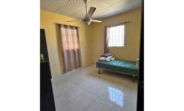 SE ALQUILA CASA SEMI AMOBLADA EN CHITRÉ - LA FLORESTA