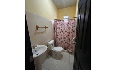 SE ALQUILA CASA SEMI AMOBLADA EN CHITRÉ - LA FLORESTA