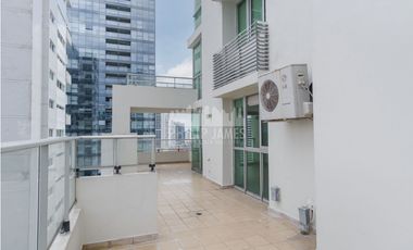 Venta: Apartamento en Avenida Balboa, PH Belle View