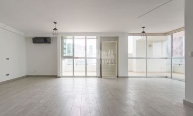 Venta: Apartamento en Avenida Balboa, PH Belle View