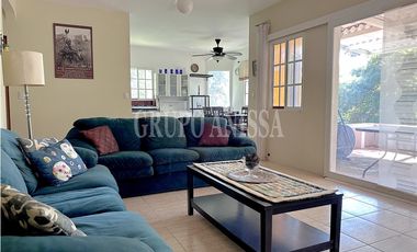 OPORTUNIDAD! Se Vende Casa de esquina Altos del María