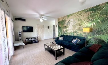 OPORTUNIDAD! Se Vende Casa de esquina Altos del María