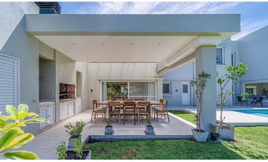 ALQUILER CASA EN ARENAS DEL SUR