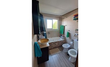 VENTA/ DEPARTAMENTO 3 AMBIENTES CON COCHERA Y BAULERA/ MAR DEL PLATA