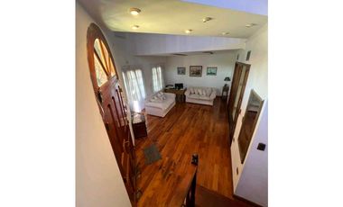 VENTA CASA URCA CORDOBA PILETA 4 DORMITORIOS