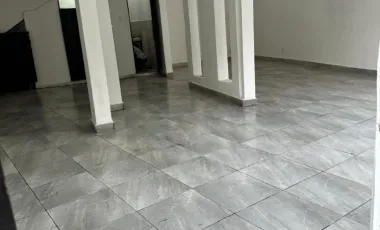 Renta de Local en Avenida Aquiles Serdán, Azcapotzalco