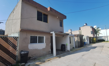 Venta de Casa en San Lorenzo Tepatitlán, Estado de México