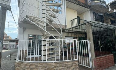 Arriendo Aparta Estudio Amoblado Por Días O Meses Primer Piso Ubicado En El Barrio Brisas De Los áLamos