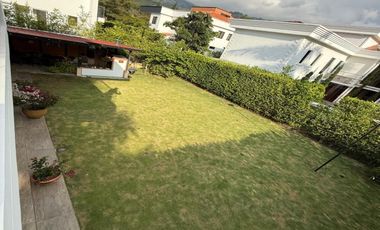 Bosques De Normandia Casa En Venta 5 Habitaciones 2 Niveles 384m2 Floridablamca, Santander Ml 15221