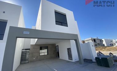 Casa en Venta en Privanzas Mirasierra