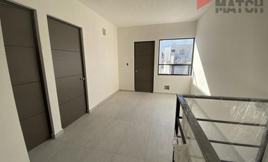Casa en Venta en Privanzas Mirasierra