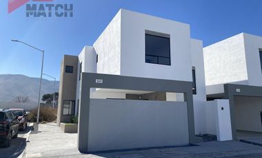 Casa en Venta en Privanzas Mirasierra
