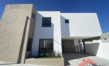 Casa en Venta en Privanzas Mirasierra