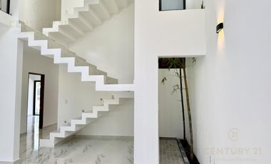 Tu Nueva casa en Residencial Vía Cumbres en Venta en Cancun C3952