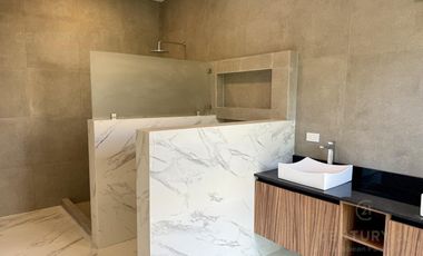 Tu Nueva casa en Residencial Vía Cumbres en Venta en Cancun C3952