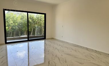 Tu Nueva casa en Residencial Vía Cumbres en Venta en Cancun C3952