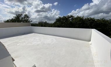 Tu Nueva casa en Residencial Vía Cumbres en Venta en Cancun C3952
