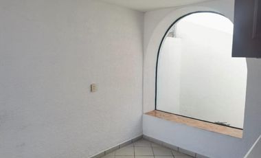 CASA EN RENTA
