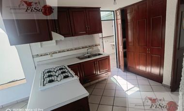 CASA EN RENTA