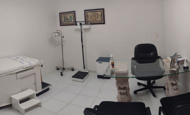 Venta de Hospital en Jardines de San Mateo