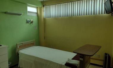 Venta de Hospital en Jardines de San Mateo