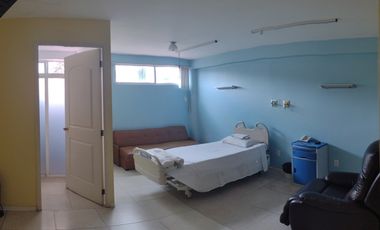 Venta de Hospital en Jardines de San Mateo