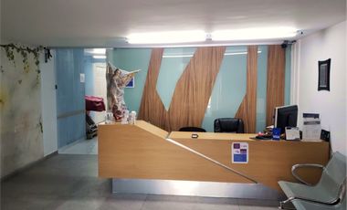 Venta de Hospital en Jardines de San Mateo