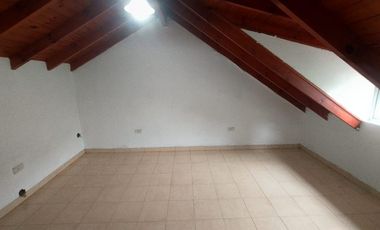 Casa PH en alquiler en Castelar Sur