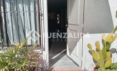 Casa en Venta en La Travesia / Américo Vespucio
