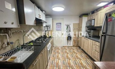 Casa en Venta en La Travesia / Américo Vespucio